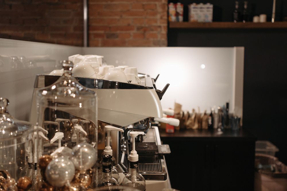 Vue 3 — Machine à café professionnelle