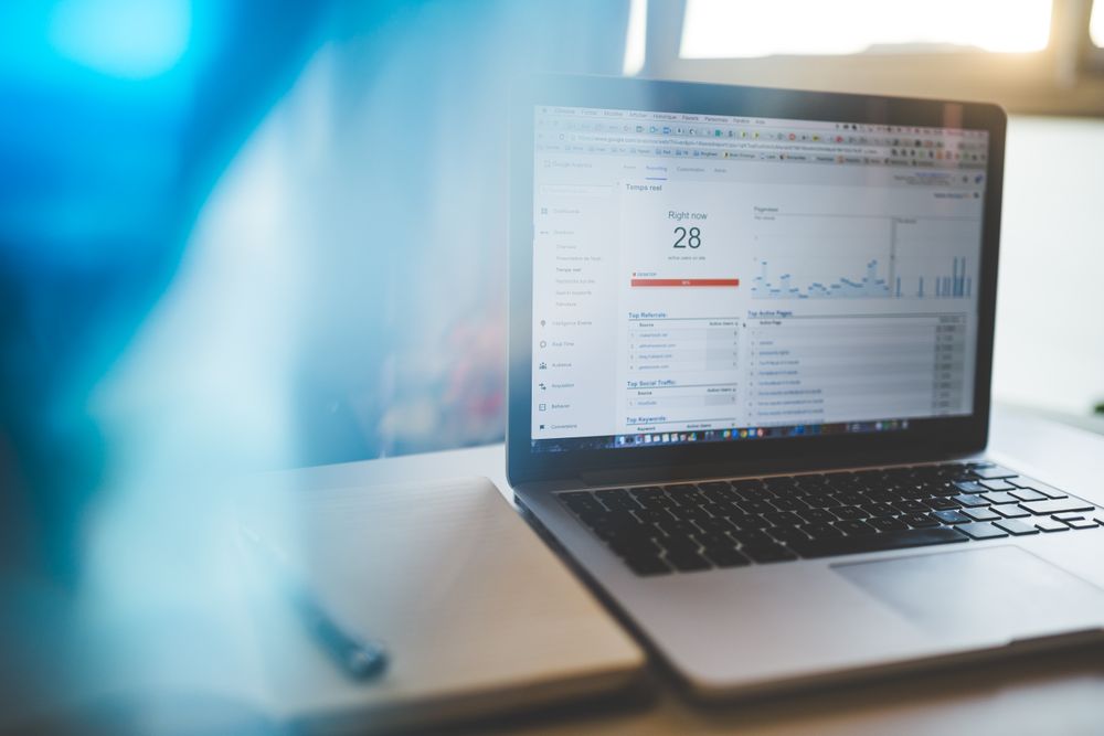 Vue 2 — Poste portable 14" — Série Pro
